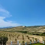 El Amparo Bed & Breakfast