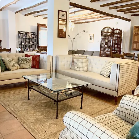 El Amparo Bed and breakfast 4*