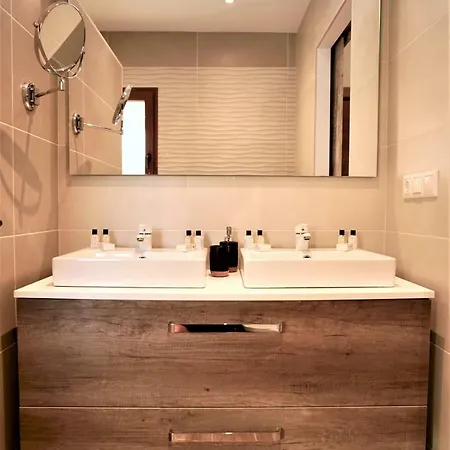 El Amparo Alhama de Granada